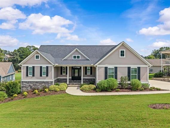 New Homes with Master Bedrooms on the 1st Floor That Attend Greene County High School: September 26th to October 2nd