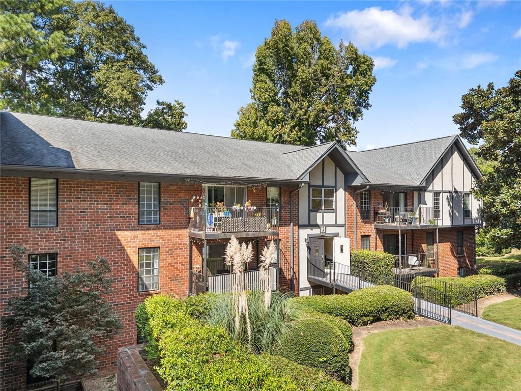6851 Roswell Rd. #H28, Sandy Springs, GA 30328