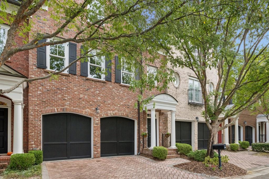 3313 Buckhead Forest Mews, Atlanta, GA 30305