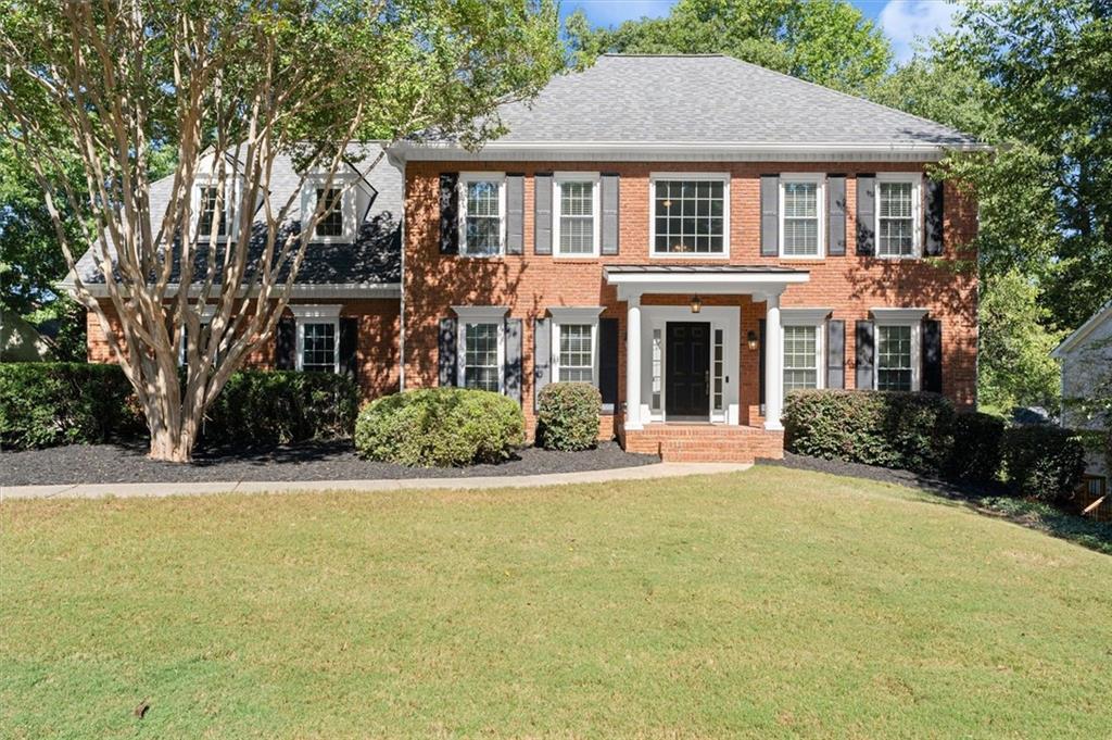 907 Forest Pond Dr., Marietta, GA 30068