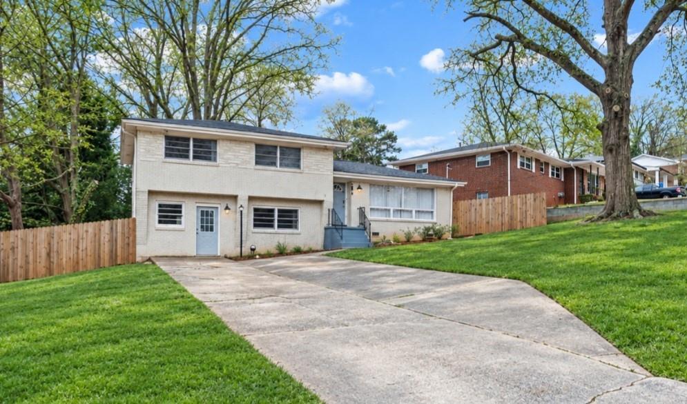 2971 Valley Ridge Dr., Decatur, GA 30032