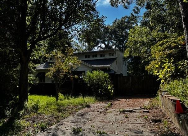 2184 Dunseath Ave., Atlanta, GA 30318