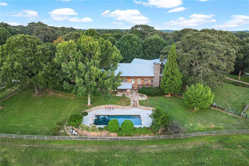 681 Duck Thurmond Rd., Dawsonville, GA 30534