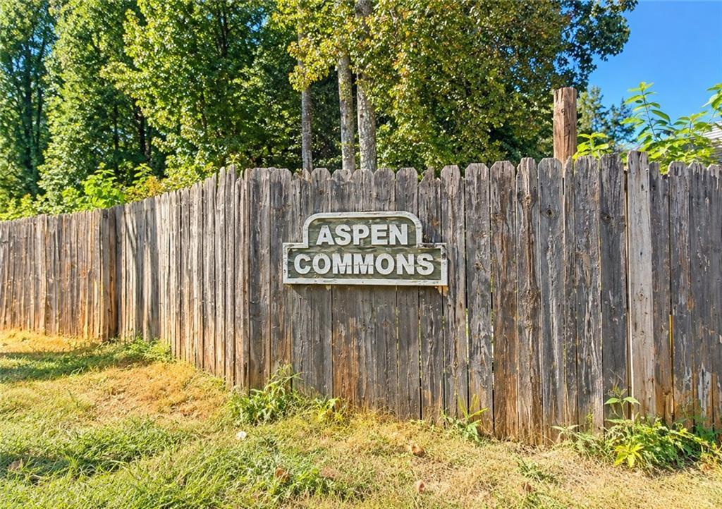 3734 Jamestown Ct., Atlanta, GA 30340