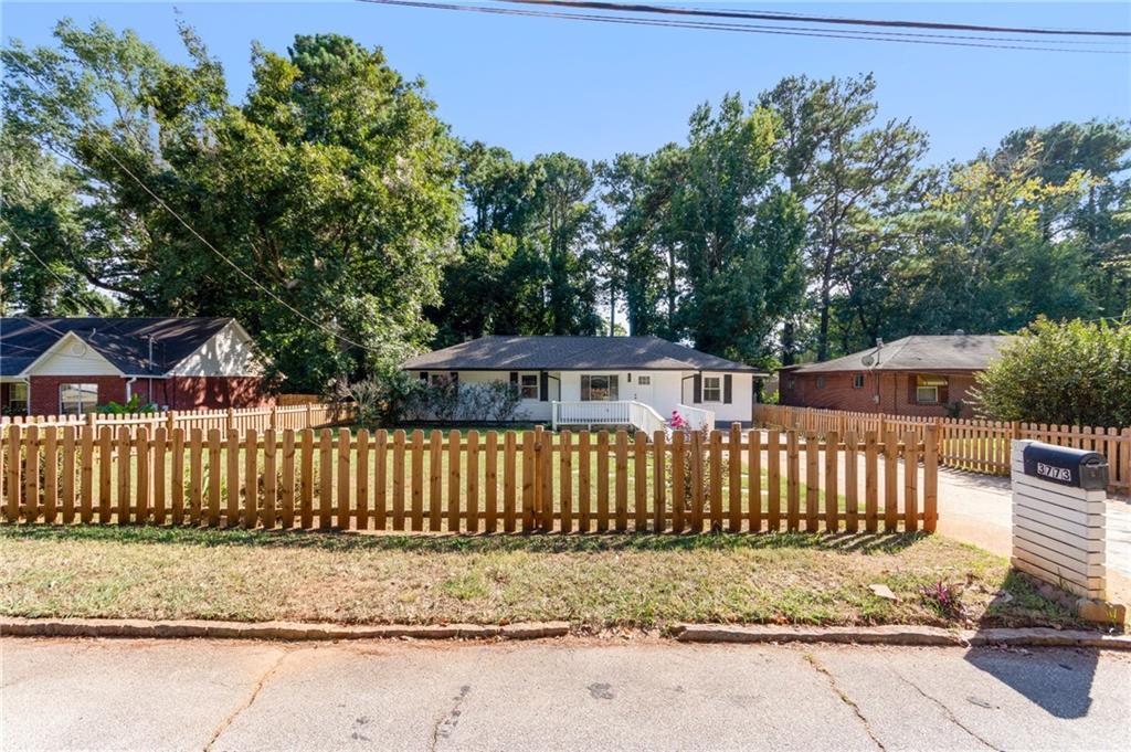 3773 Larkspur Ter., Decatur, GA 30032