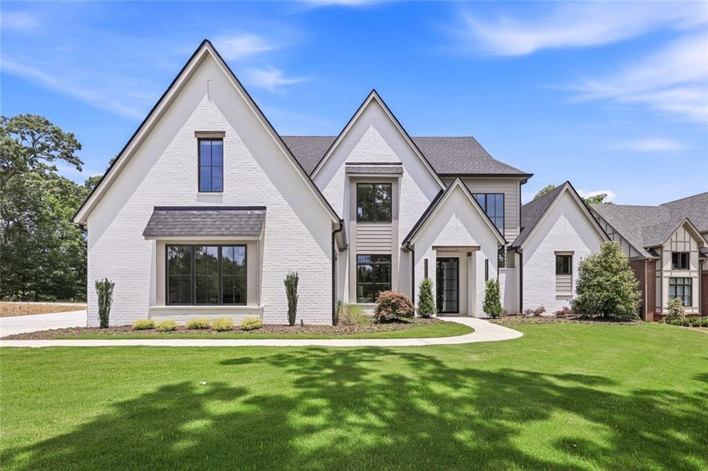 9225 Crystal Springs Rd., Gainesville, GA 30506