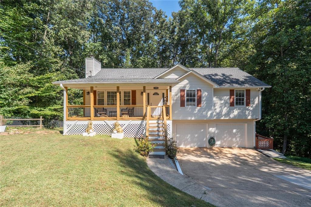 1590 Kimberly Pl., Canton, GA 30114