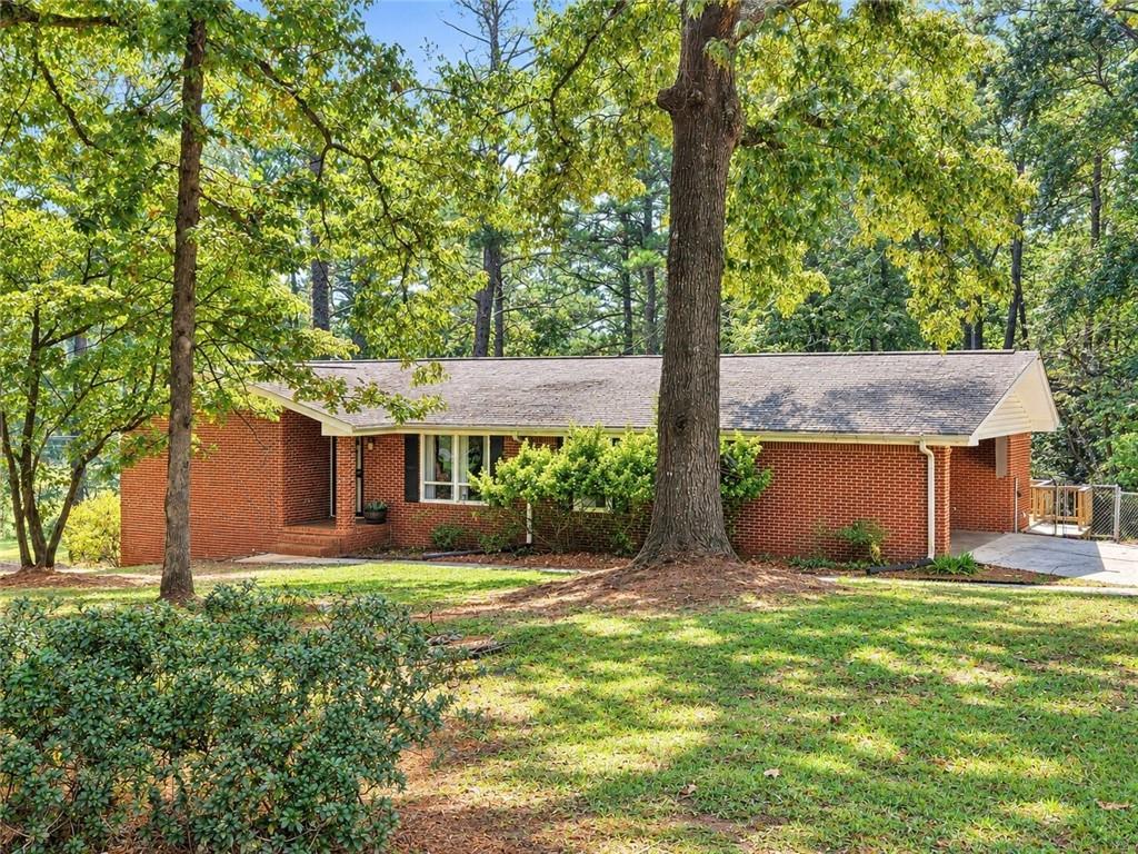 80 Stagecoach Cir., Stockbridge, GA 30281