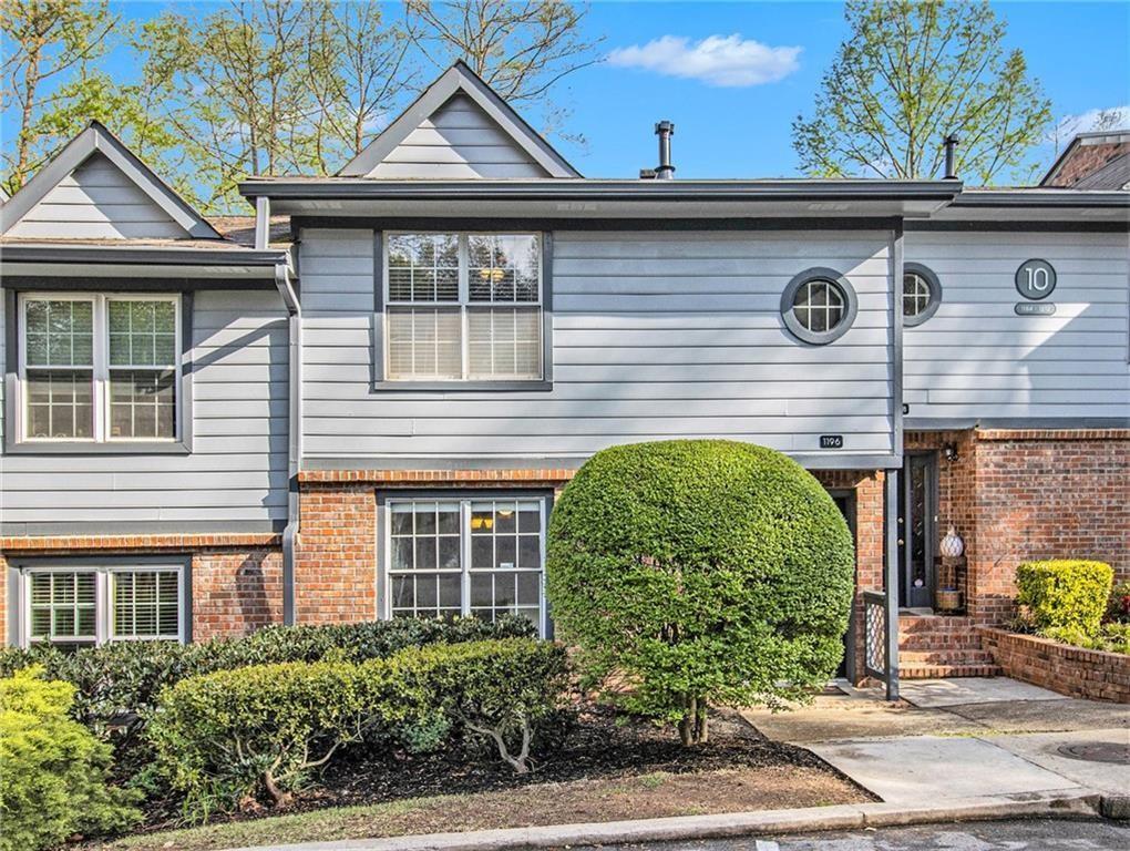 1196 Weatherstone Dr., Atlanta, GA 30324