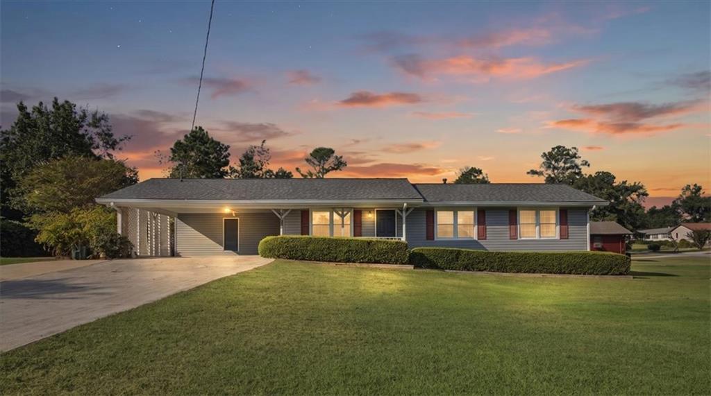 2293 Briarwood Cir., Conyers, GA 30094