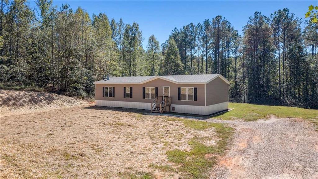2519 Pleasant Hill Rd., Talking Rock, GA 30175