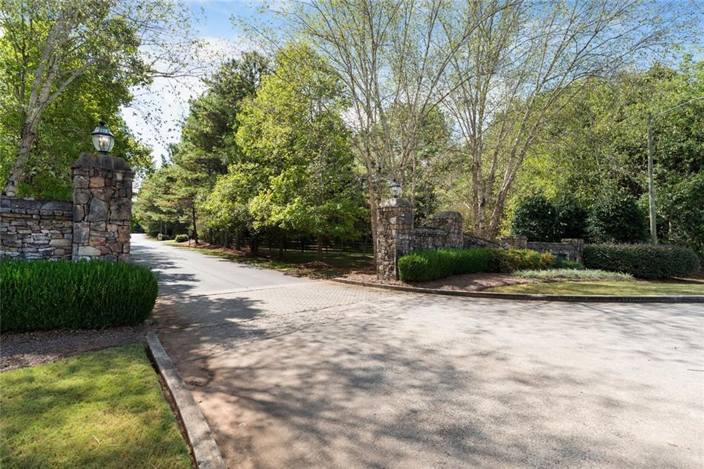 SW Oakmont Dr., Rome, GA 30161