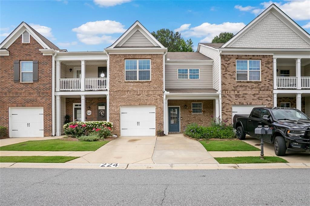 224 Madison Ave., Acworth, GA 30102
