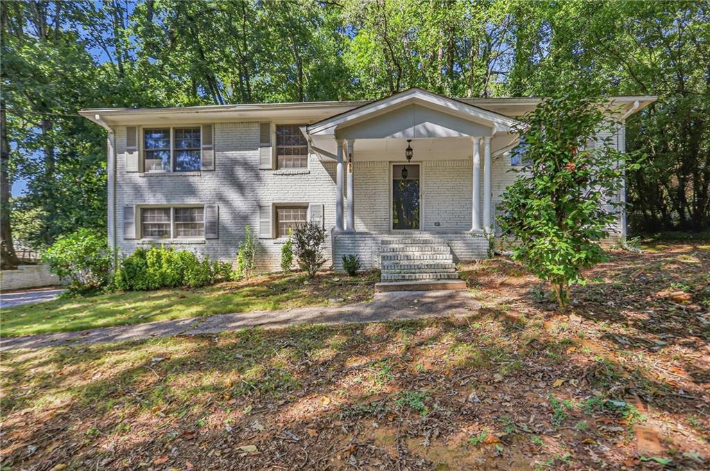 6489 Lynndale, Morrow, GA 30260