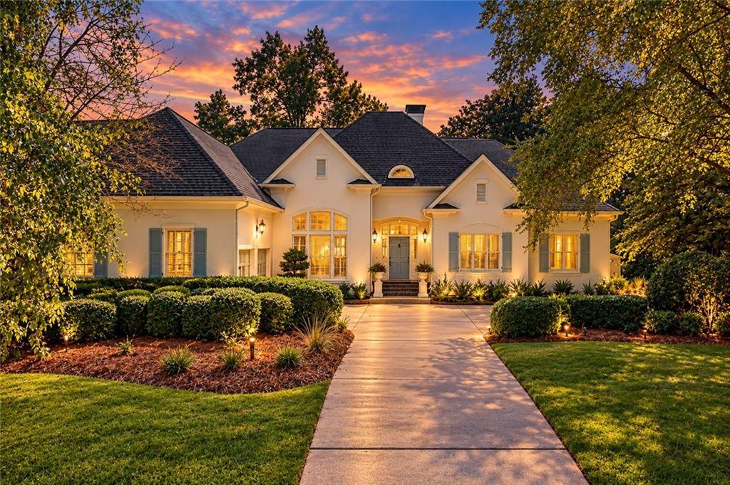 170 Helmsley Dr., Atlanta, GA 30327