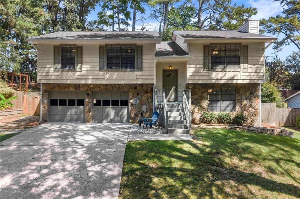 695 Waterbrook Ter., Roswell, GA 30076