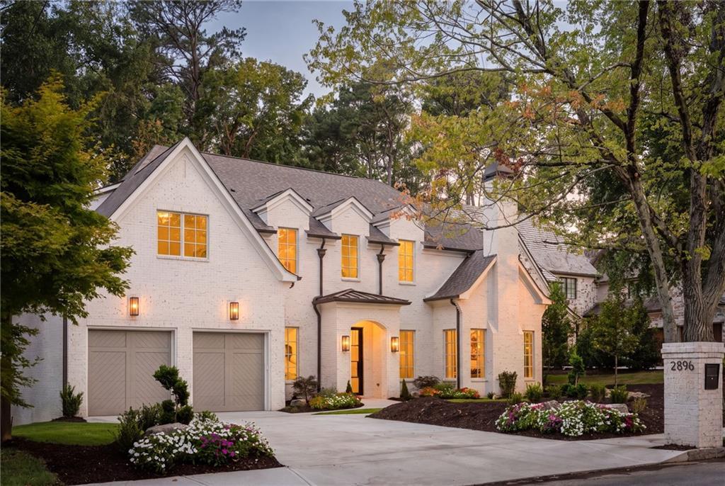 2896 Cravenridge Dr., Brookhaven, GA 30319