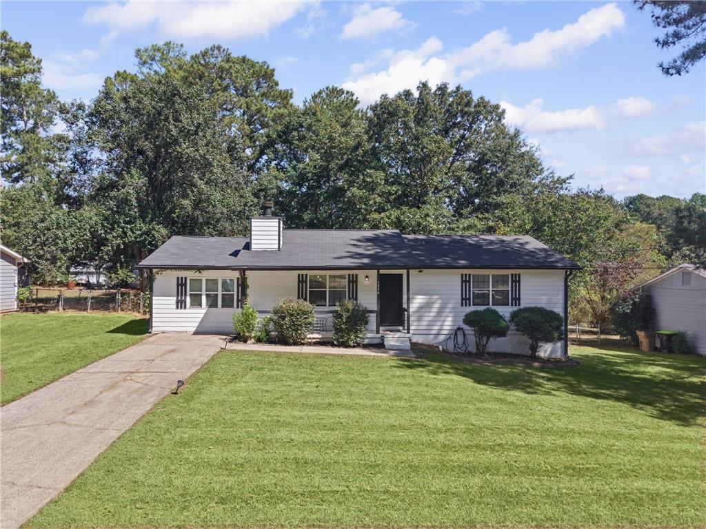 1096 Greendale Ln., Jonesboro, GA 30238