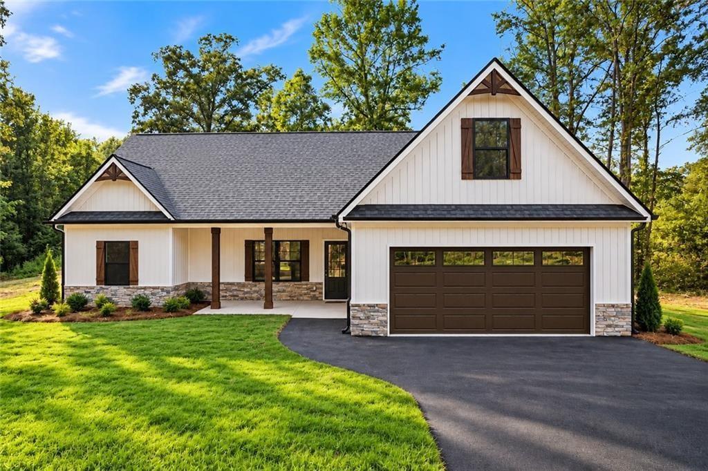 698 Carter Mountain Rd., Rockmart, GA 30153