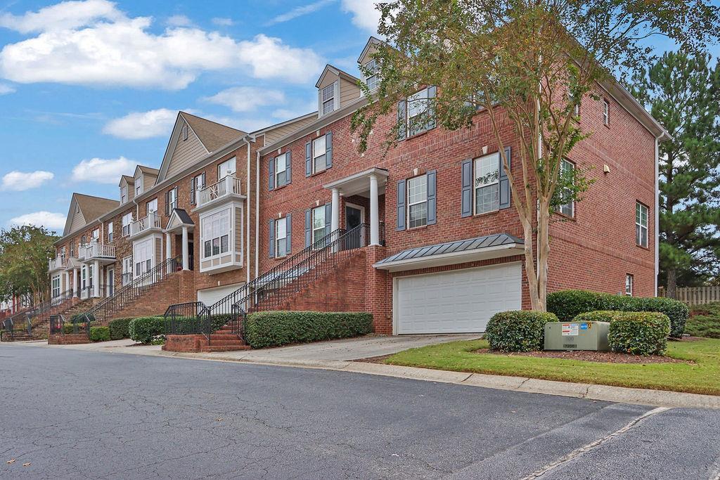 11030 Skyway Dr., Johns Creek, GA 30097