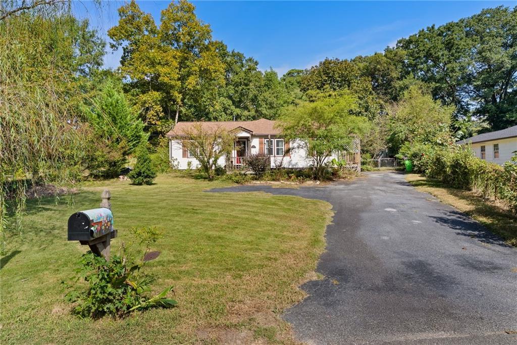 362 Lane Dr., Mableton, GA 30126