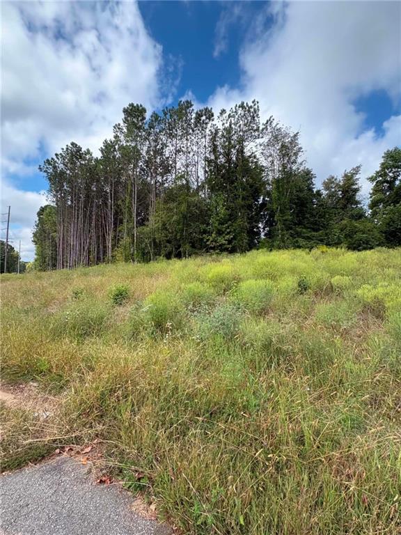5311 Woodstock Rd., Acworth, GA 30102