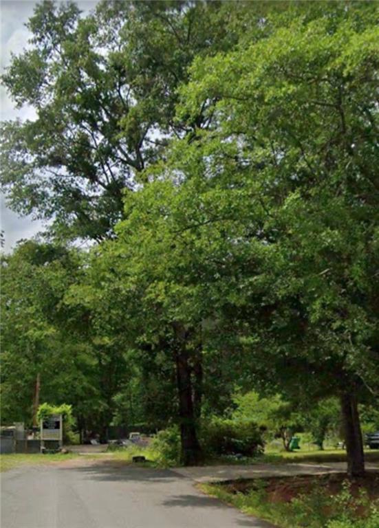 133 Smith Dr., Jenkinsburg, GA 30234