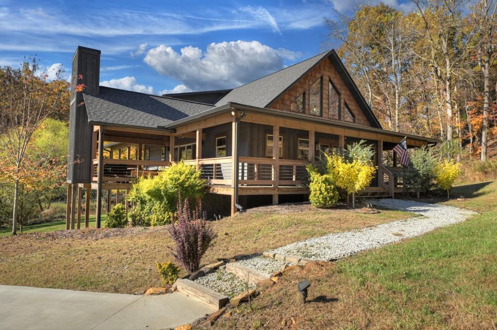 89 High Meadows Ct., Morganton, GA 30560