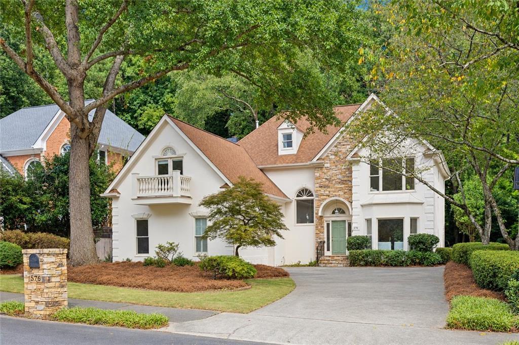 576 Pelham Rd., Atlanta, GA 30324