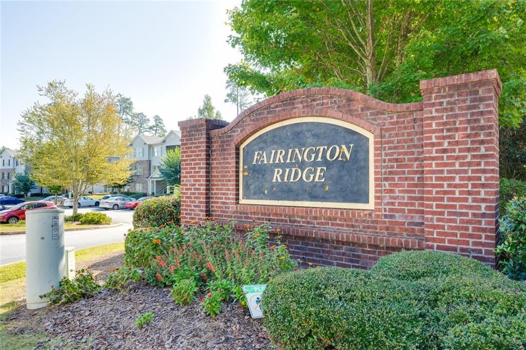 10202 Fairington Ridge Cir., Lithonia, GA 30038