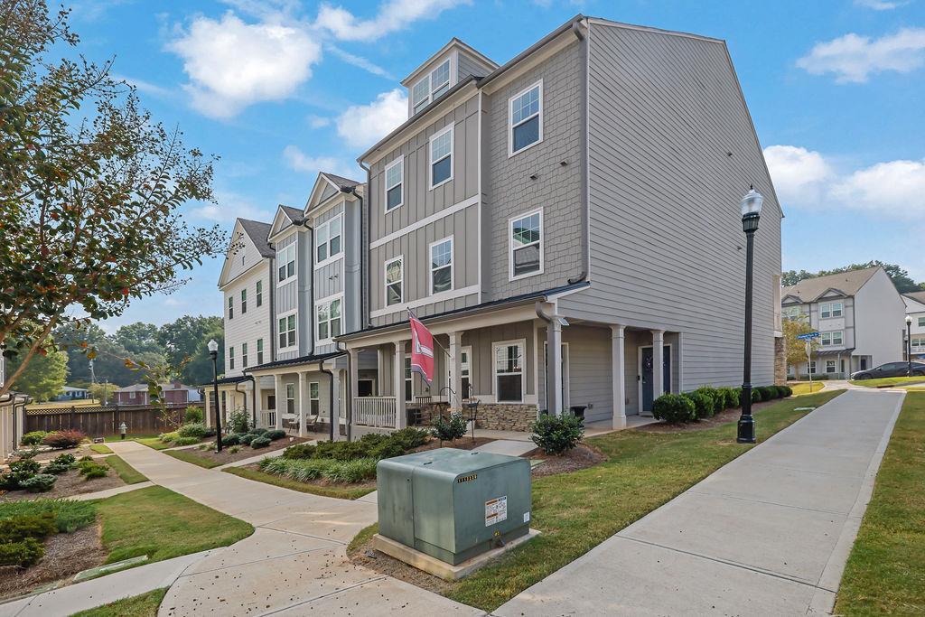 2112 Prichard Park Dr., Kennesaw, GA 30144