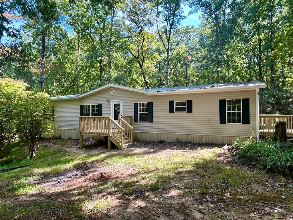 839 Wooten Rd., Cleveland, GA 30528
