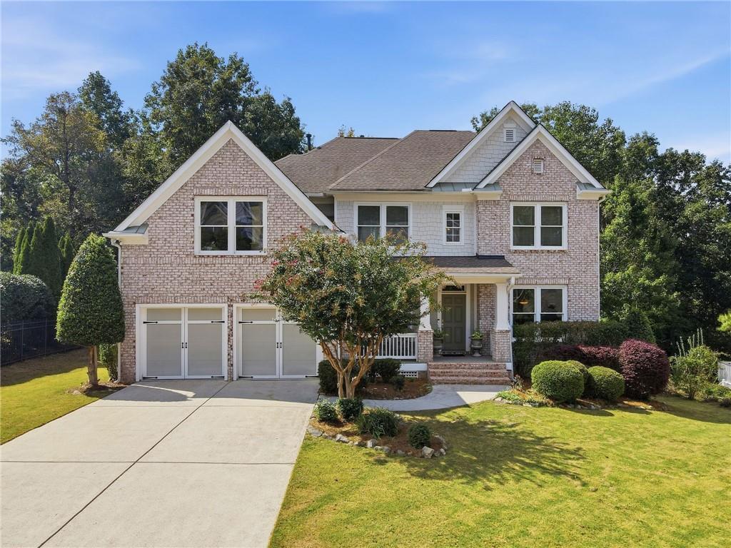 7451 Shady Glenn Dr., Flowery Branch, GA 30542