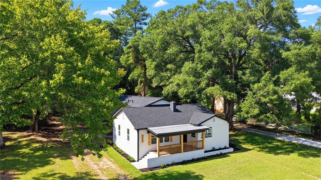 6089 Evans Dr., Rex, GA 30273