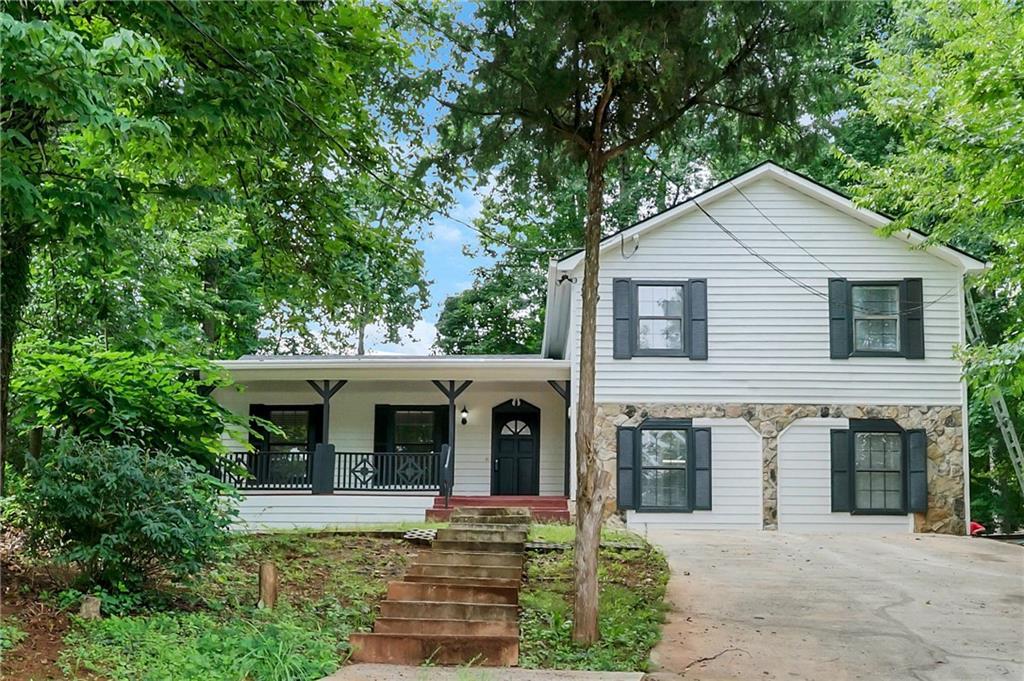 4960 Cold Springs Dr., Lilburn, GA 30047