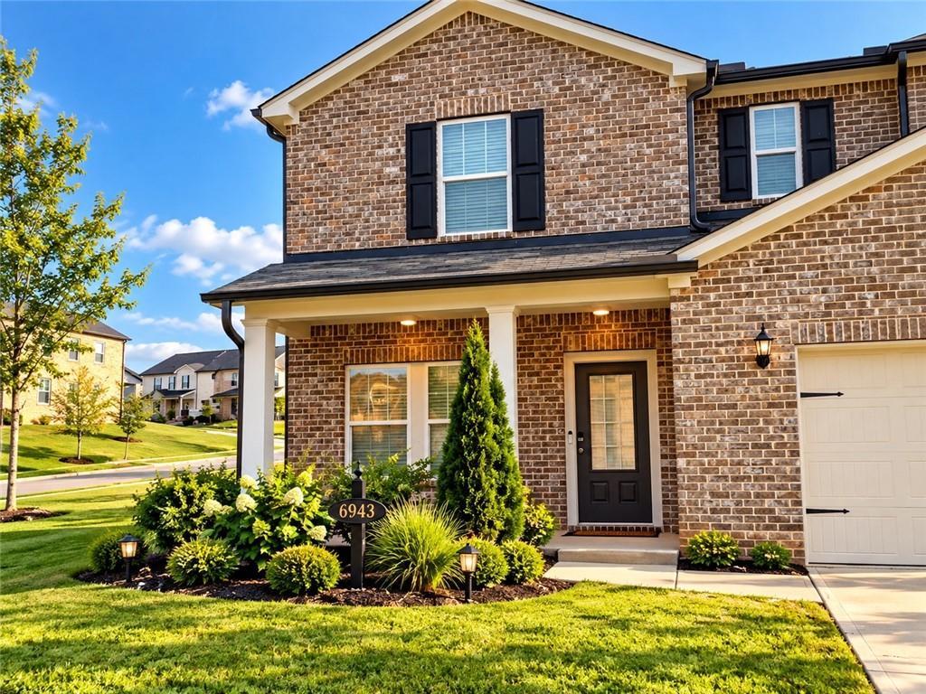 6943 Newcastle Ct., Fairburn, GA 30213