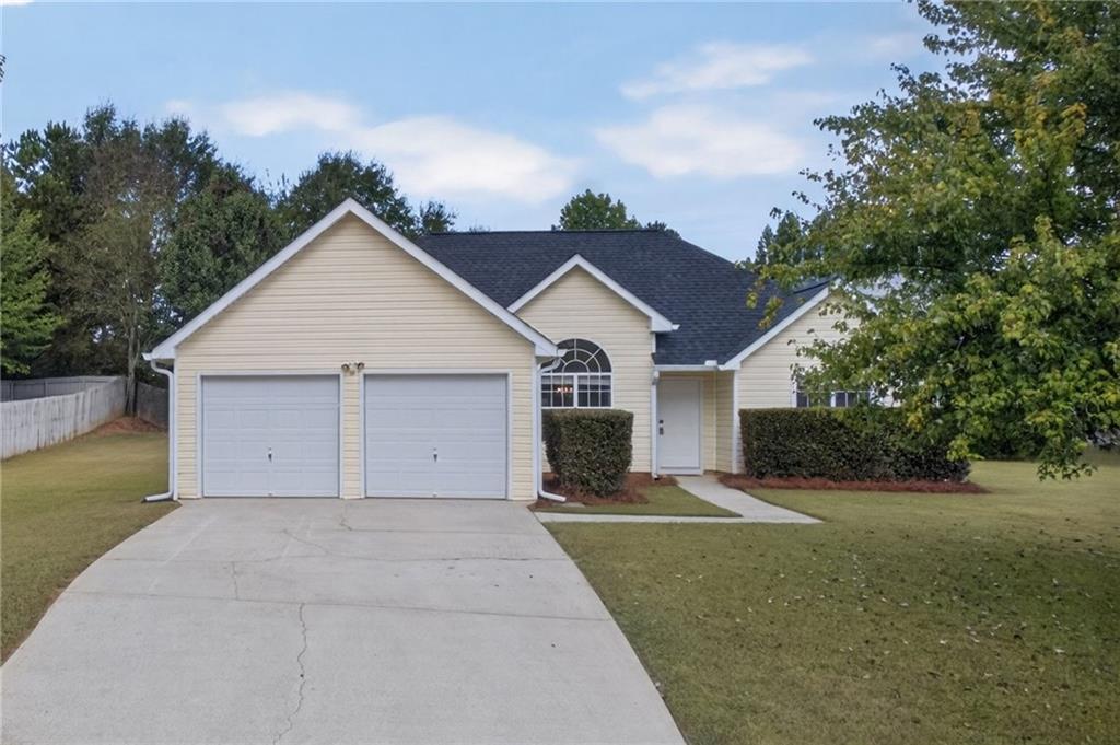 4135 Green Field Dr., Douglasville, GA 30135