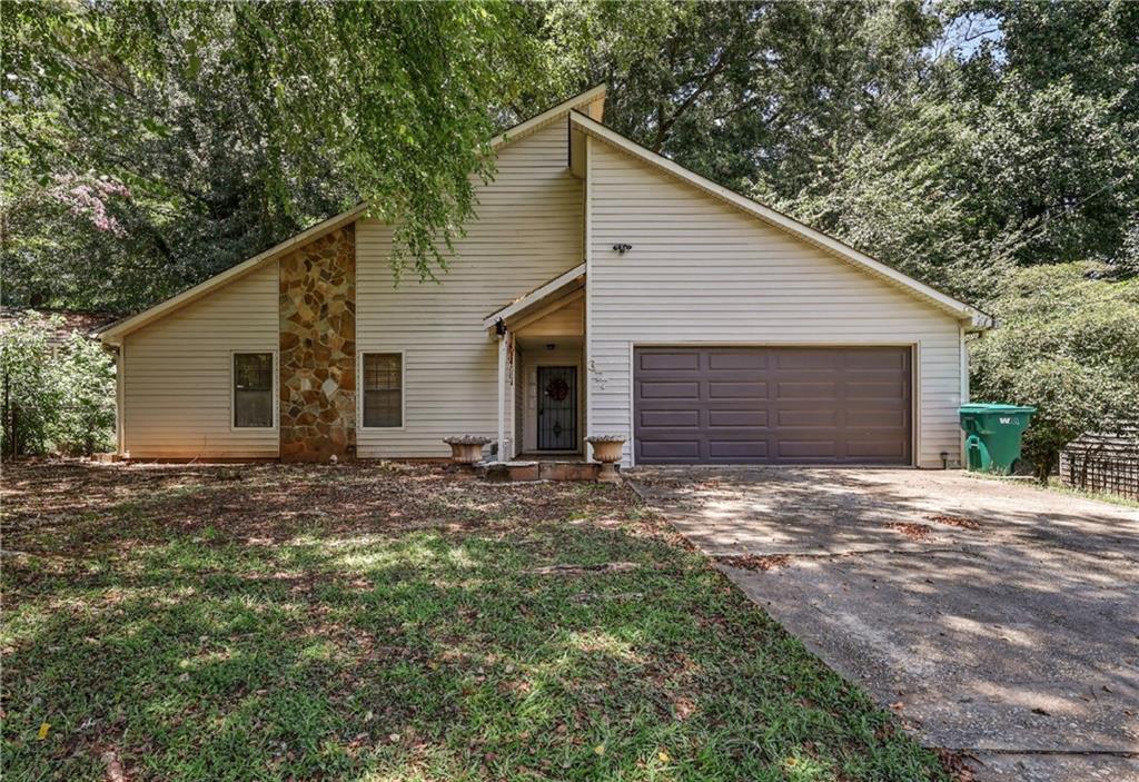 377 Sir William Ct., Jonesboro, GA 30238
