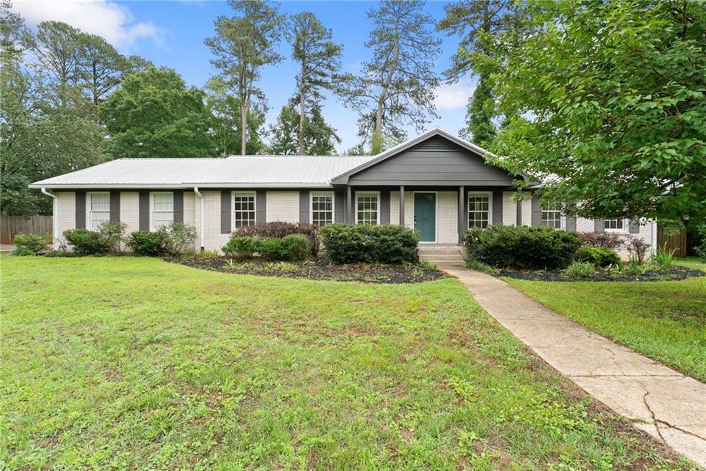 570 Cedar Creek Dr., Athens, GA 30605