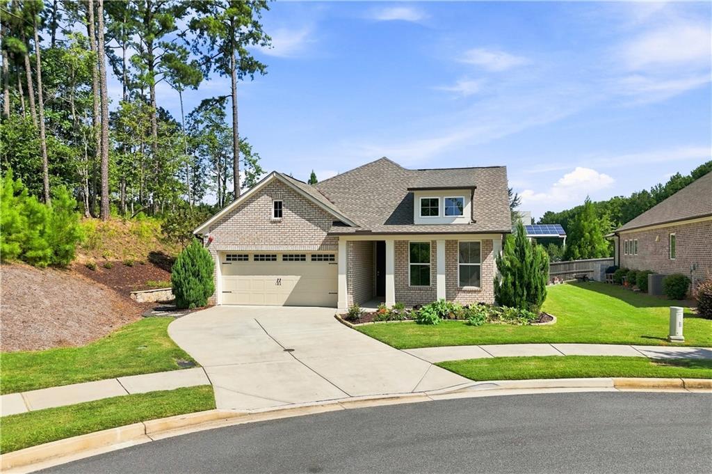 201 Floral Valley Dr., Woodstock, GA 30188