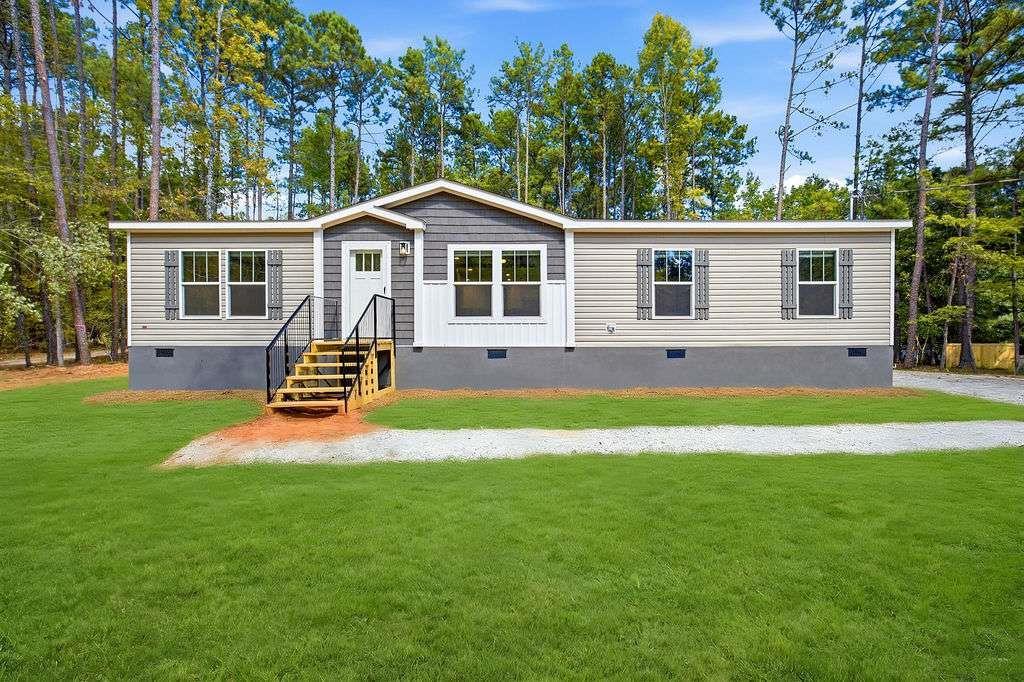 205 S Steel Bridge Rd., Eatonton, GA 31024