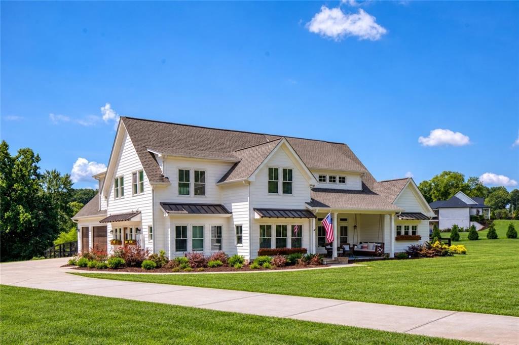 490 Lummus Rd., Cumming, GA 30040