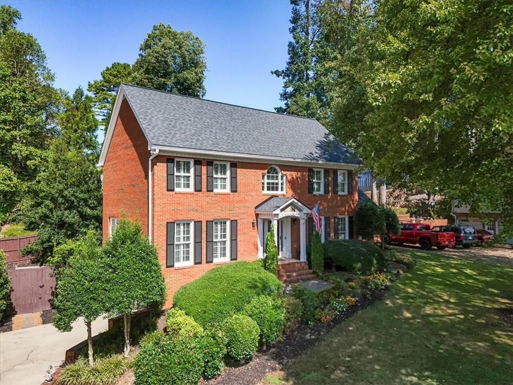 129 N Lakeside Dr., Kennesaw, GA 30144