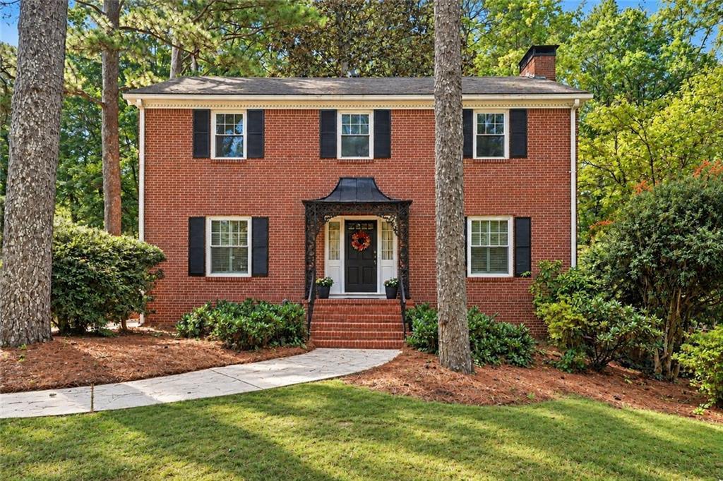 3249 Majestic Cir., Avondale Estates, GA 30002