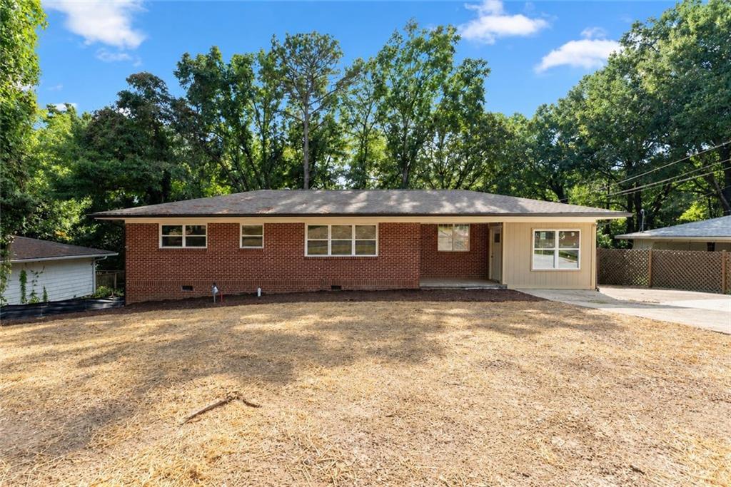 411 Christopher Dr., Gainesville, GA 30501