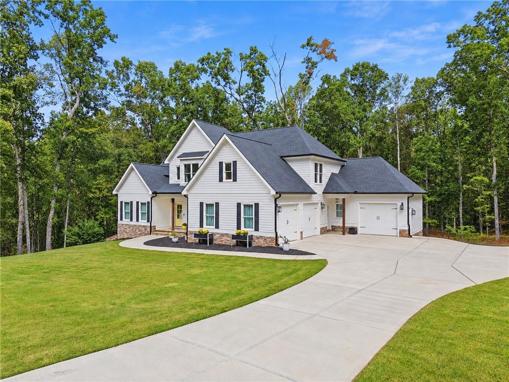 1010 Darby Ford Ln., Ball Ground, GA 30107