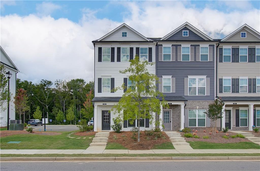 14 Cobalt Ln., Newnan, GA 30265