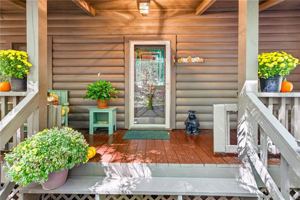 81 Ahaluna Pl., Jasper, GA 30143