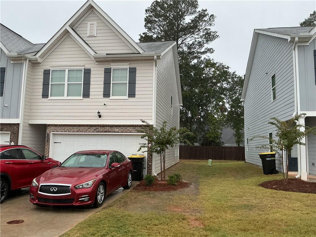 11607 Chatham Dr., Hampton, GA 30228