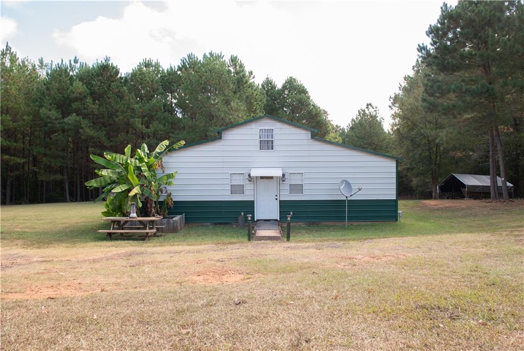 445 Hollis Road, Yatesville, GA 31097